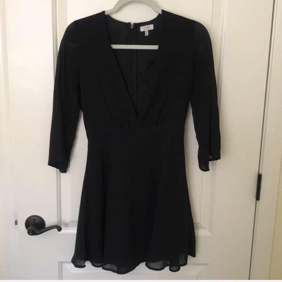 Cute long sleeve little black dress🖤 - Picture 7 of 8